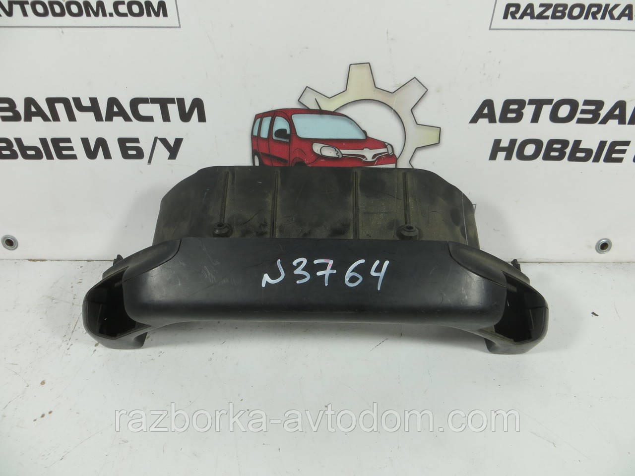 НАКЛАДКА / ОБЛІЦИВКА / КАХТА ПАНЕЛІ ПРИБРОВ Mitsubishi Colt C50 (1988-1992) OE:MB522752