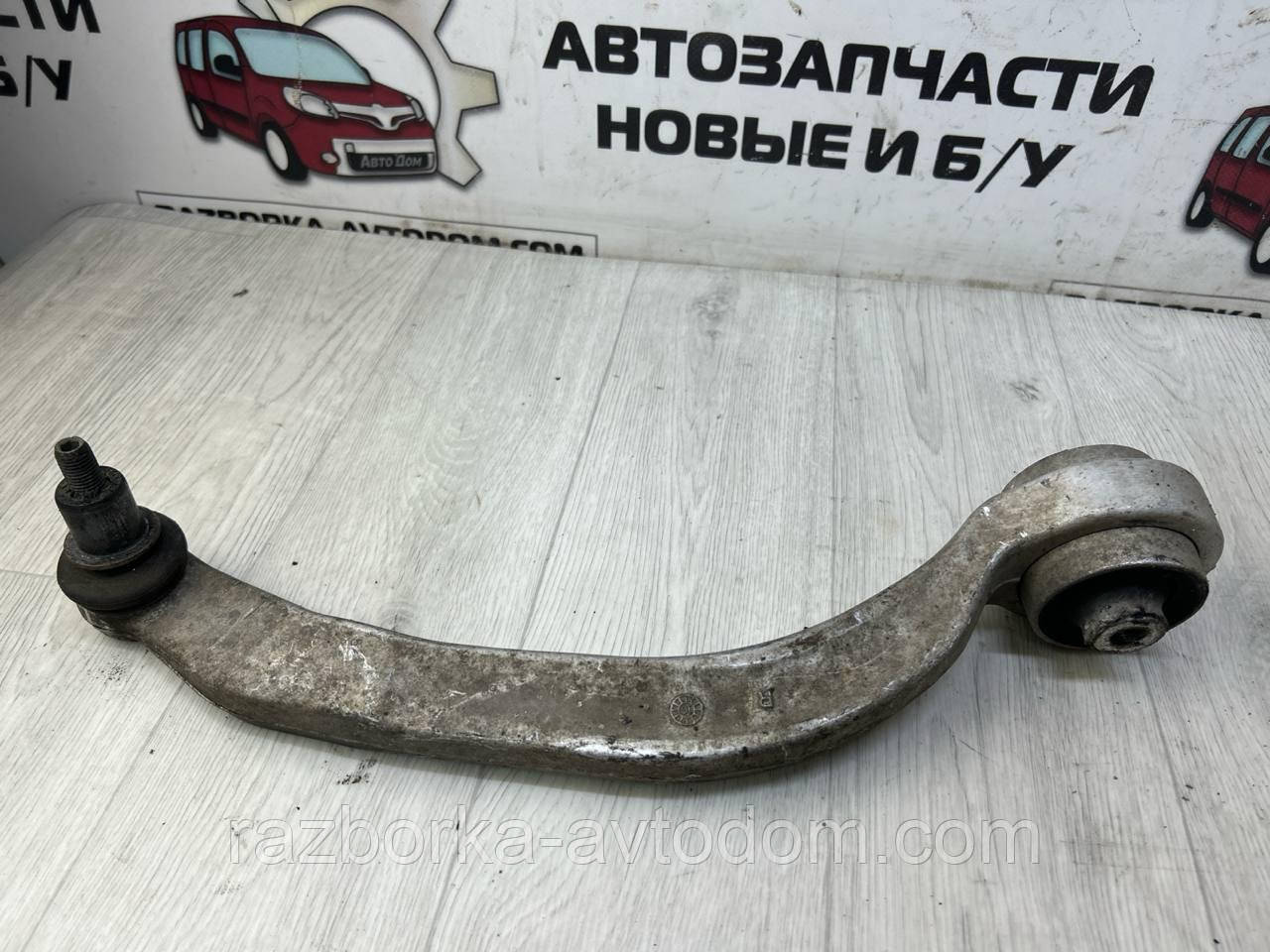 Важіль передній правий нижній Audi A6 C6 (04-11) OE:4F0407694C
