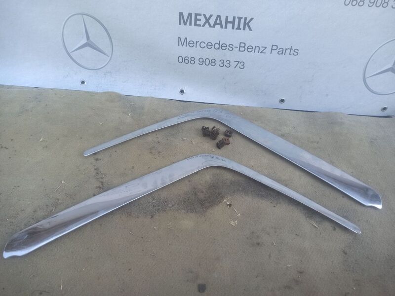 Накладка бампера Mercedes-Benz E-Class W124