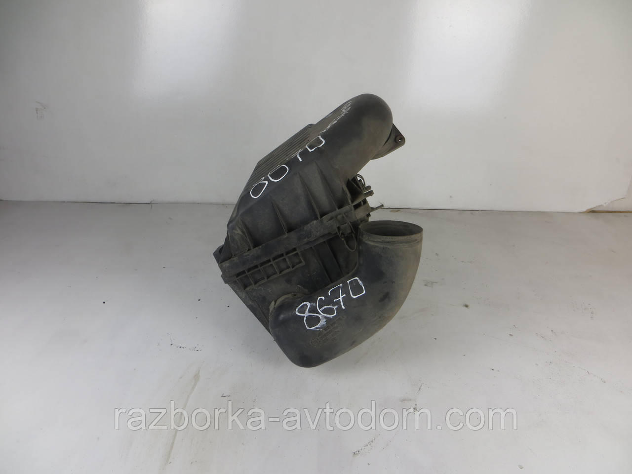 Корпус повітряного фільтра Volkswagen Sharan, Ford Galaxy (1995-2000) ОЕ: 7M0129607