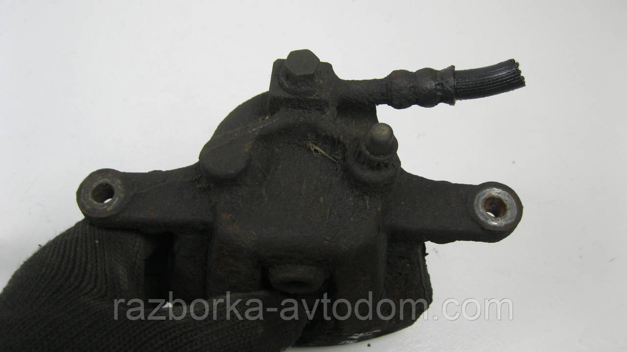 Суппорт передній лівий Lucas Opel Corsa C (2000-2012), Combo (2001-2011), Meriva A (2003-2010) OE:9196051