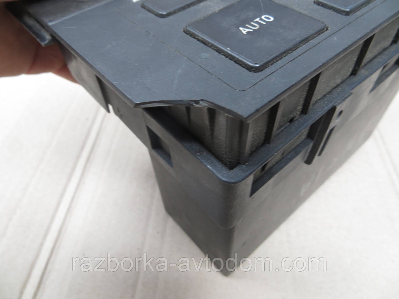 Блок керування пічкою Lancia Thema 84-94 OEM 1147328508