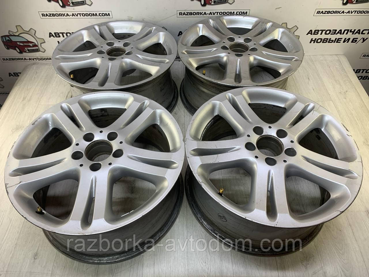 Диски колісні титани (комплект) R17 Mercedes W211, S211 8Jx17 5x112x66,6 ET 38 OE:A2114013602