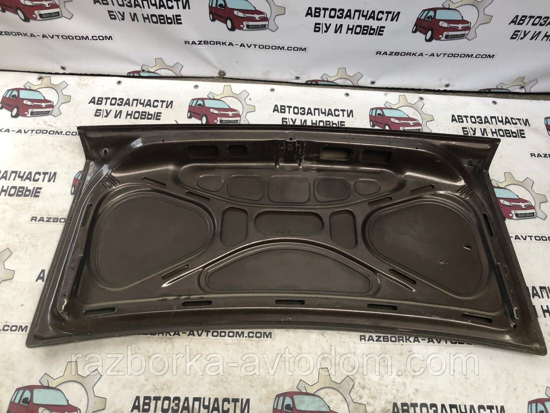 Кришка багажника седан Opel Rekord E2 (82-86)