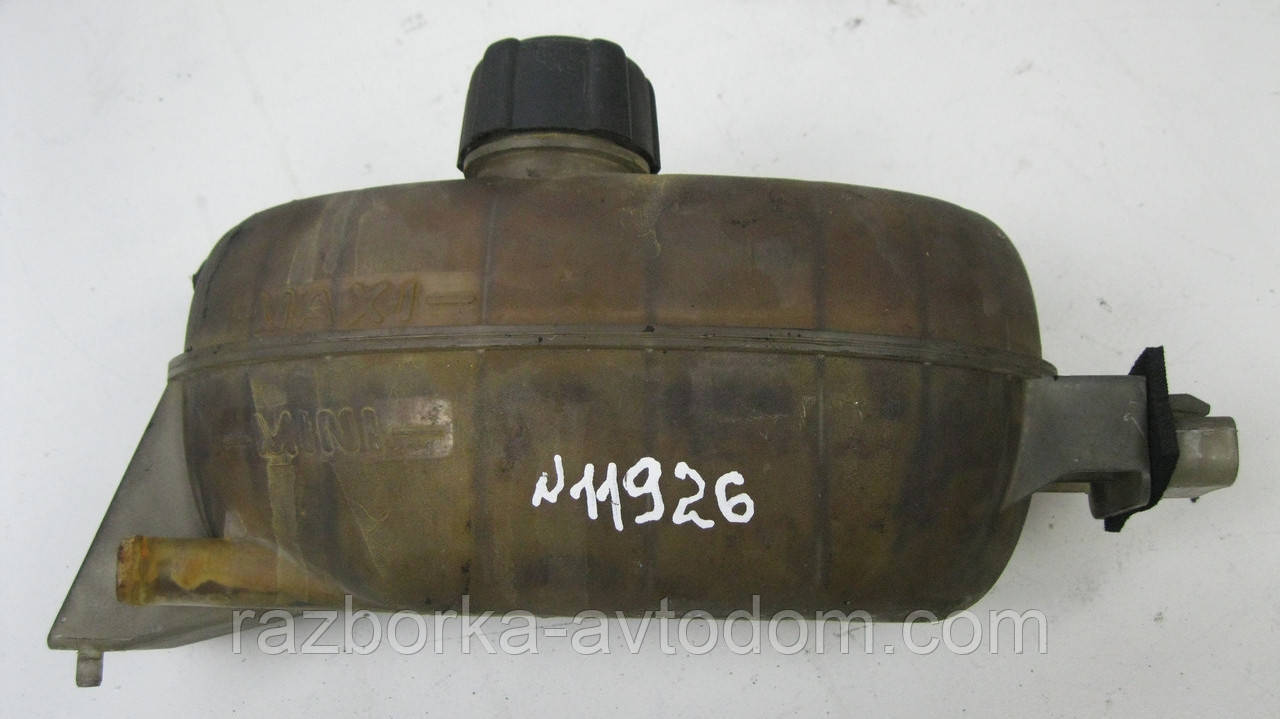 Розширювальний бачок Renault Trafic, Opel Vivaro, Nissan Primastar (2000-2014) OE:7701206774