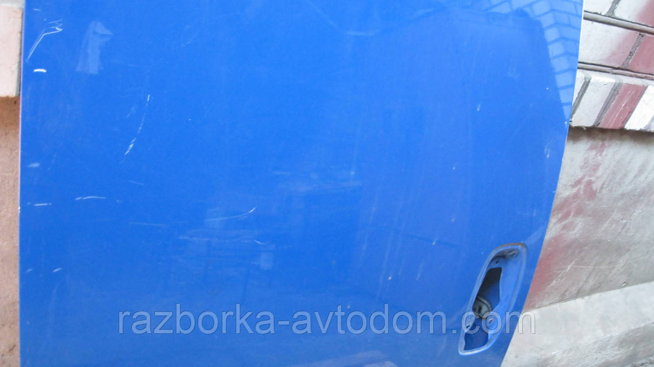 Двері бічні зсувні права глусна Peugeot Bipper (08-), Citroen Nemo (07-), Fiat Fiorino (07-) OE: 9008W4
