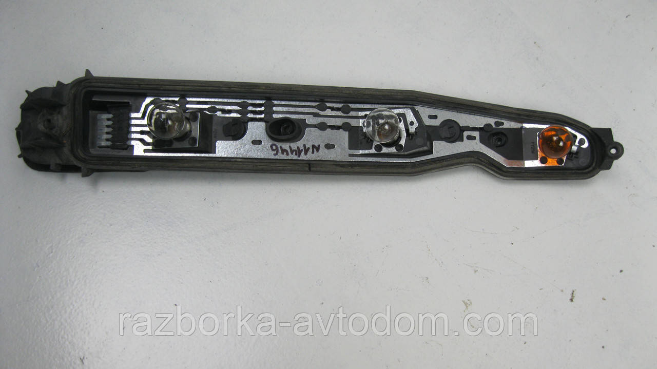 Плата заднього лівого ліхтаря Opel Corsa C (2000-2012) OE:9196365