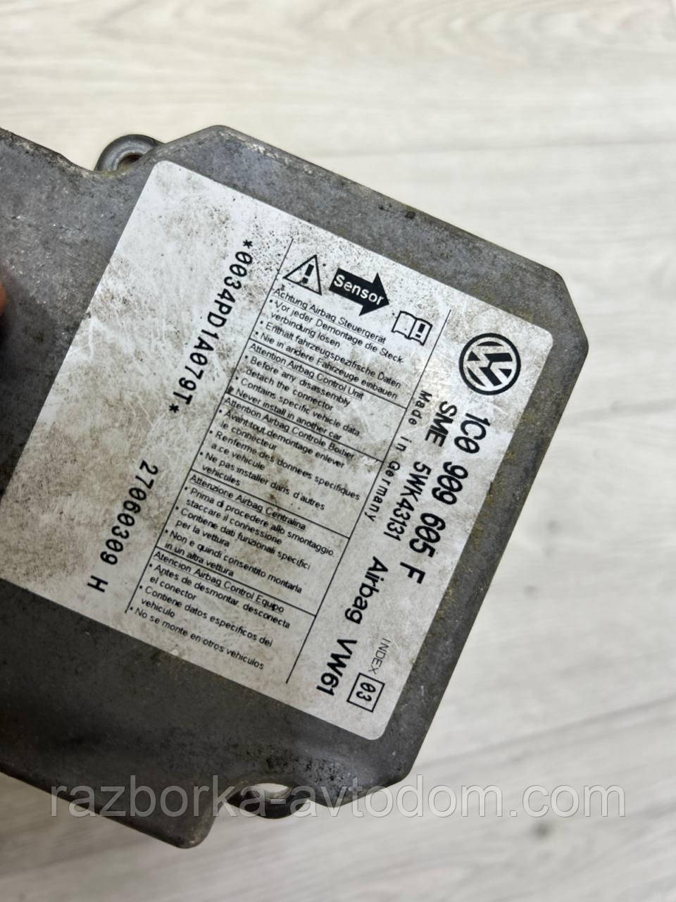 Блок керування AirBag Skoda Superb 1, VW Passat B6, Transporter T5 OE:1c0909605f