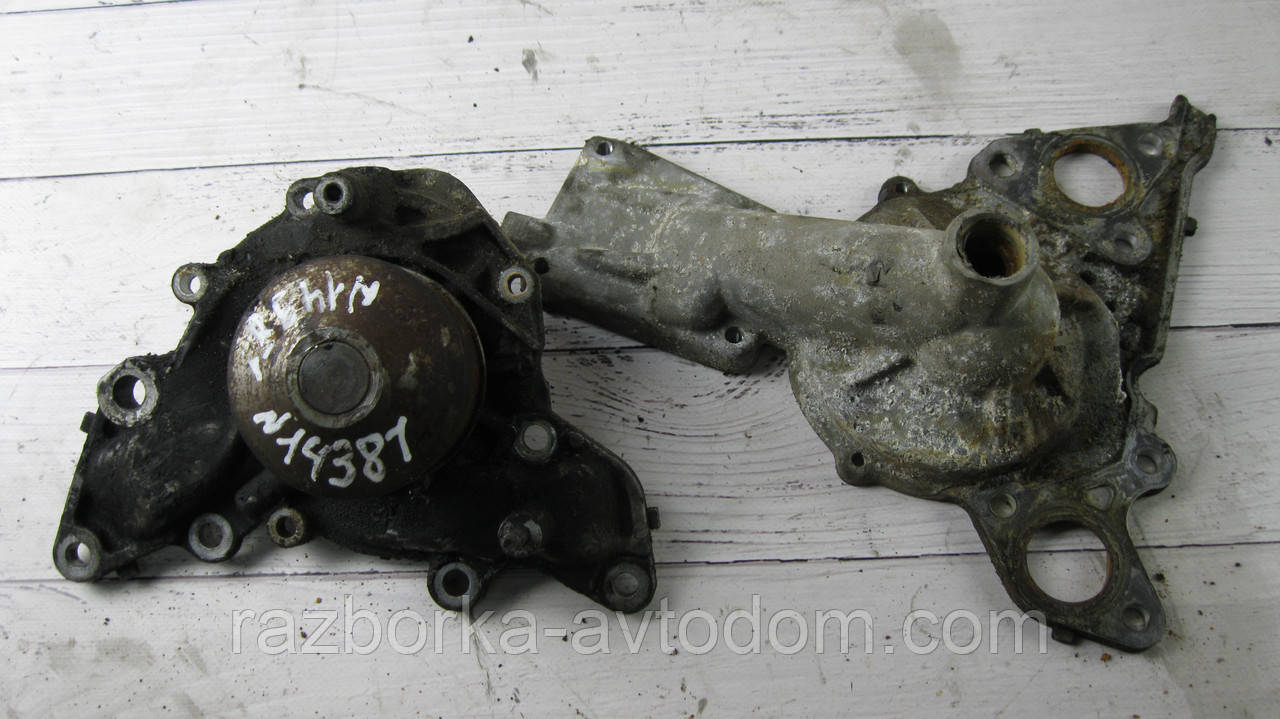 Насос системи охолодження (помпа) з корпусом Mitsubishi Pajero Sport 1 (97-09) OE:MD973025, MD979169, MD978741,