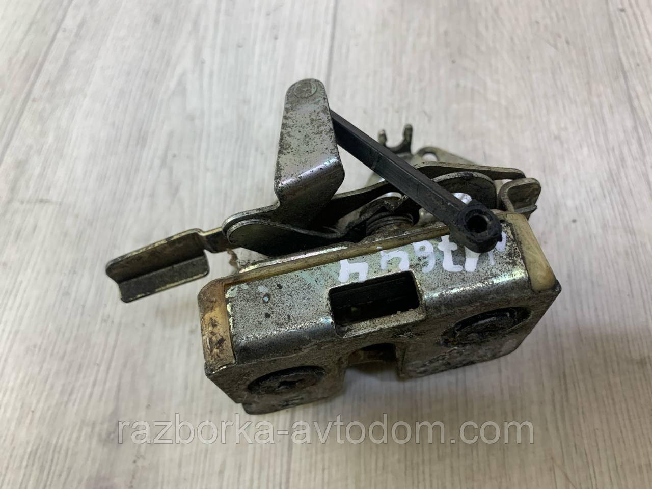 Замок дверей передній правий механічний Iveco Daily E2 (1996-1999) OE: 93924717