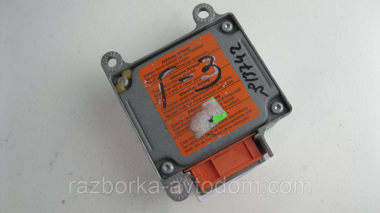 Блок керування airbag vw PASSAT B3 (1988-1996), Golf 3/Lupo/Polo OE:6N0909601E