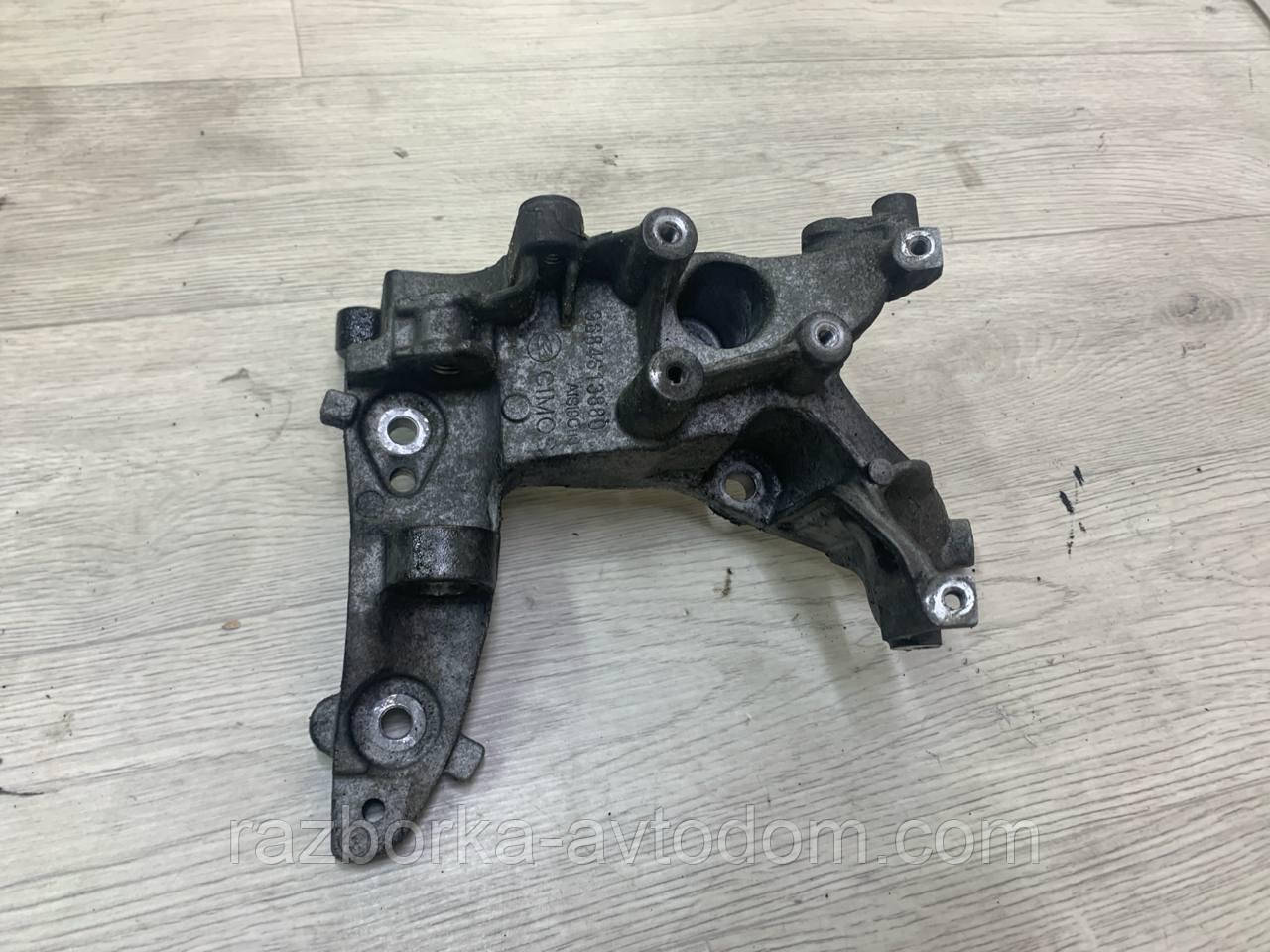 Кронштейн/кріплення генератора 1.6 HDi Citroen Berlingo B9 / Peugeot Partner B9, 308 (08-18) OE