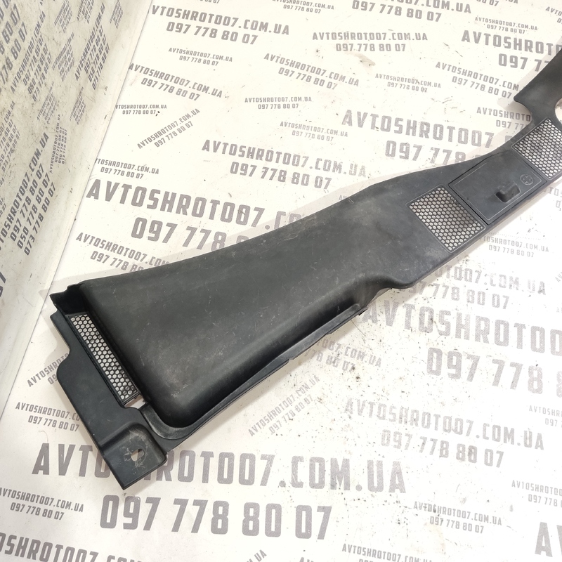 Жабо Audi A4 B8 (07-15) 2.0 дизель 8K1819447 фото 2