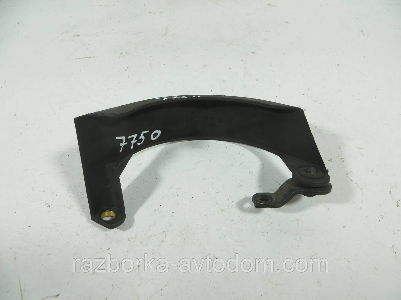 Захист ременя ГРМ нижня 1.9D CITROEN XSARA, PEUGEOT 306 (1993-2000) ОЕ: 9609556180