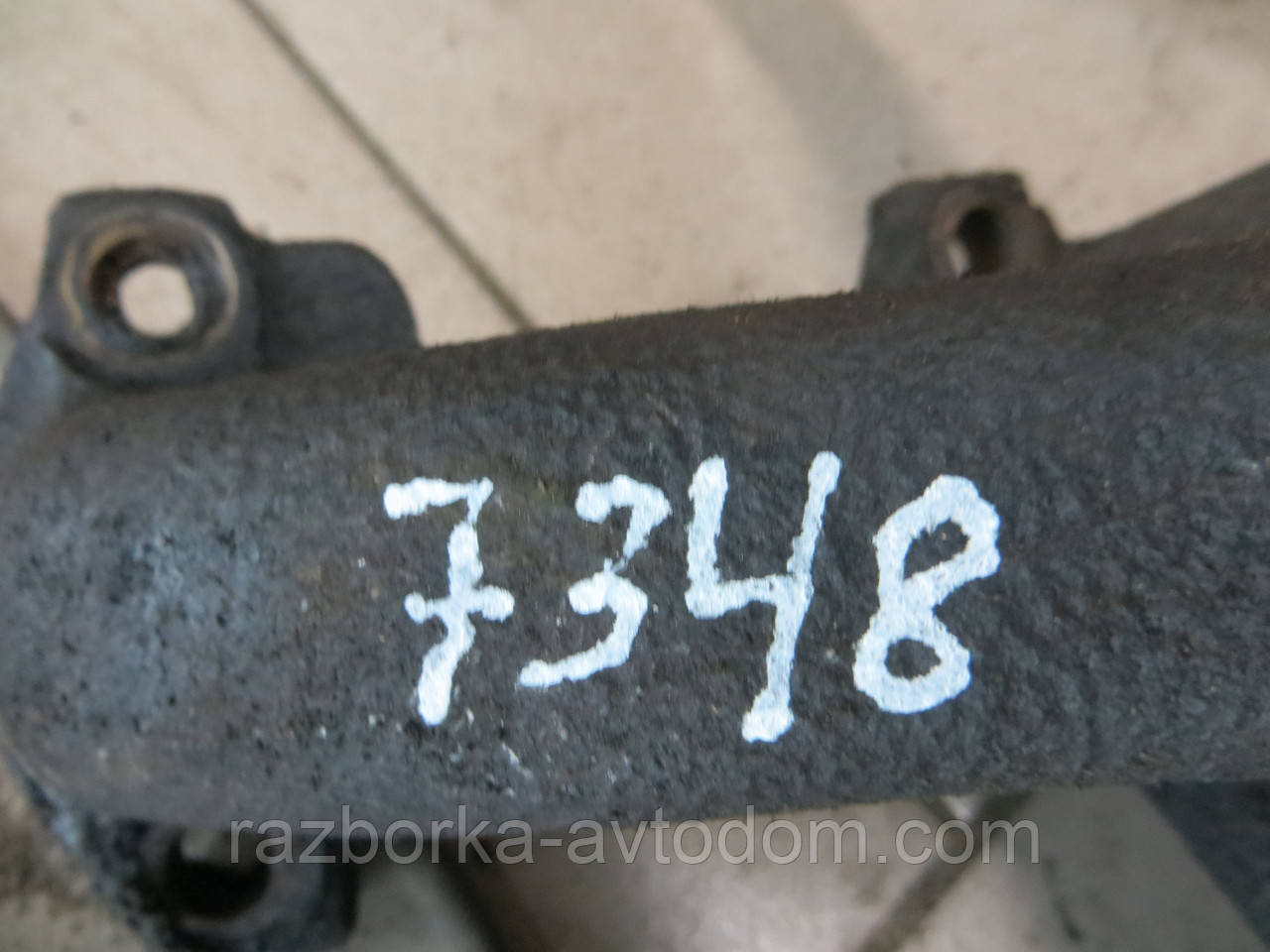 Колектор випускний з клапаном EGR 2.5D FORD TRANSIT (1986-1998) OE:924F9430BA