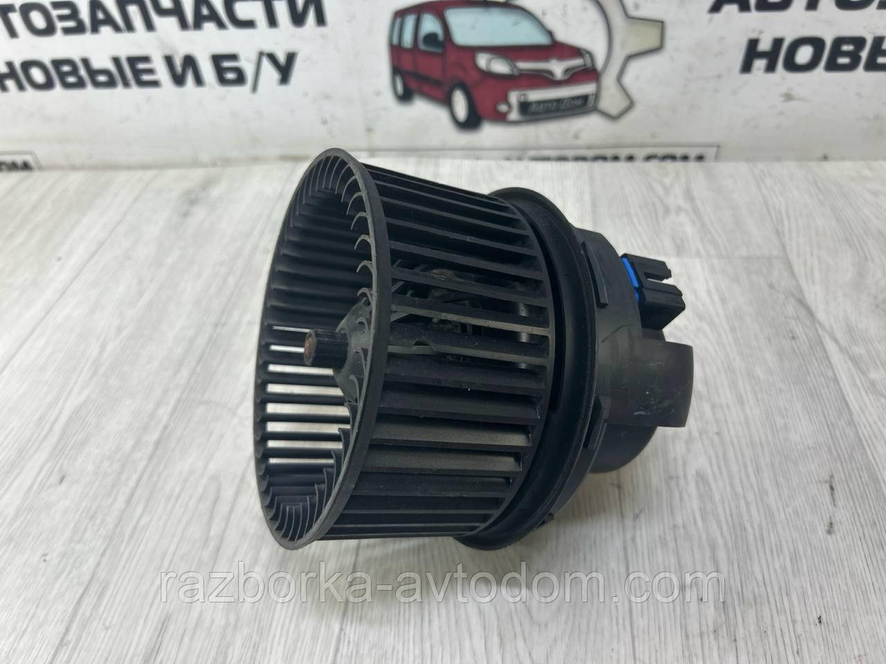 Вентилятор/Меторчик пічки Ford Mondeo MK4 (07-10) OE:173.60071.03, 1736007103, 769t18456ca