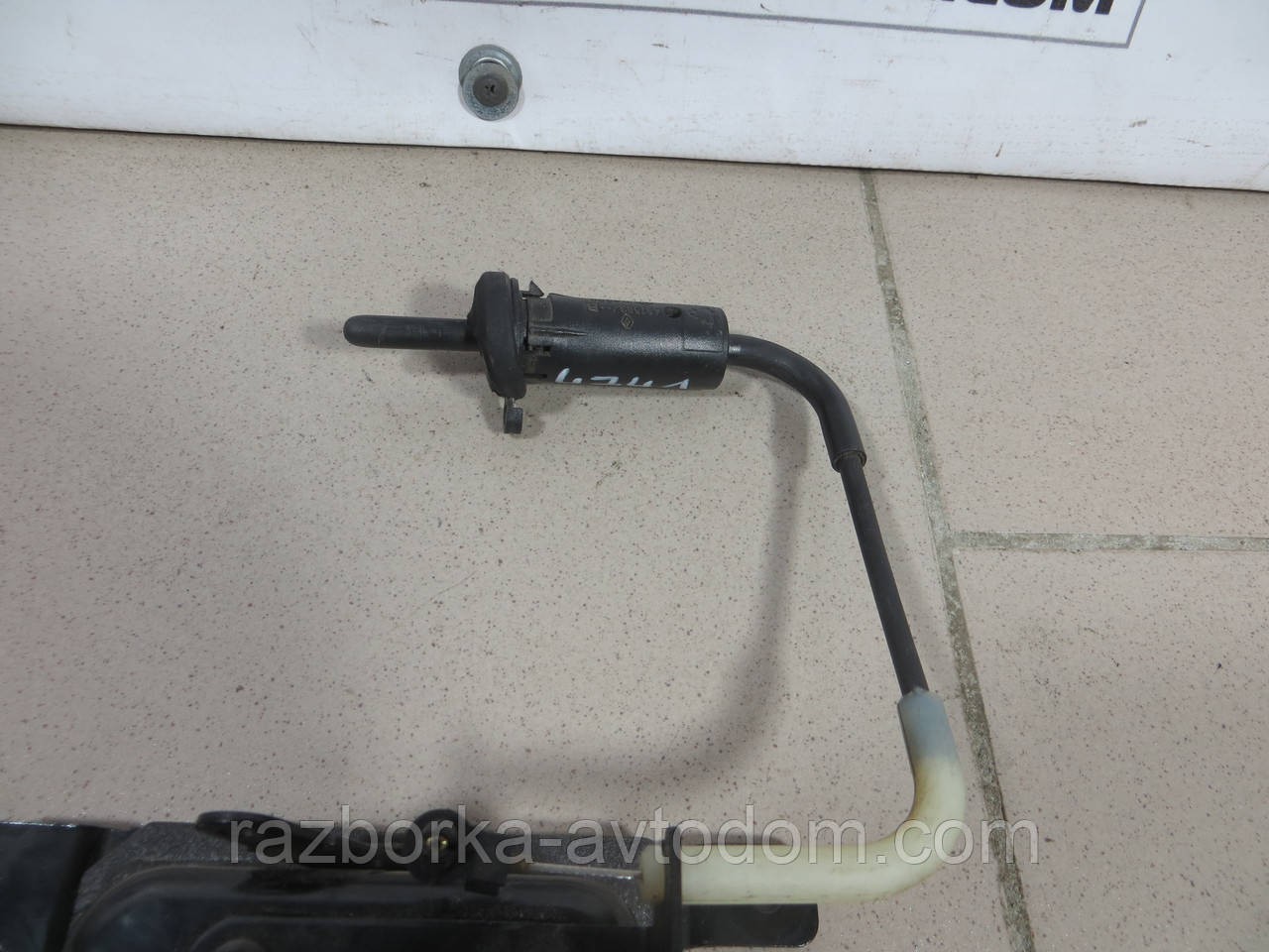 Фіксатор замка двері бічних зсувних лівих (ригель) Renault Kangoo (2008-2018) OE: 8200497565