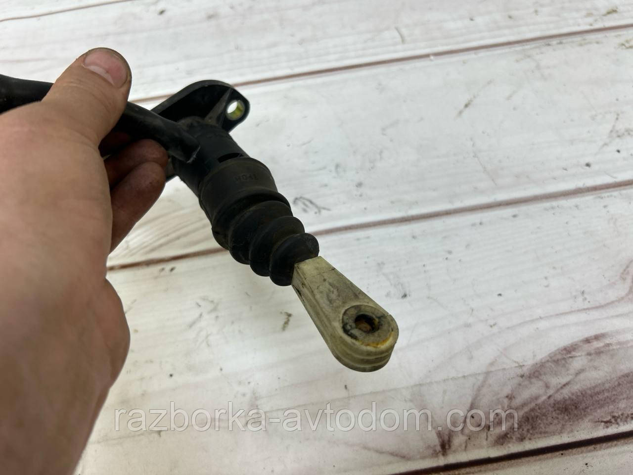 Головний циліндр зчеплення VW Passat B5 (96-05), Audi A6 C5, A4, Skoda SuperB OE: 8e1721401g, 8e1721401g, фото 2