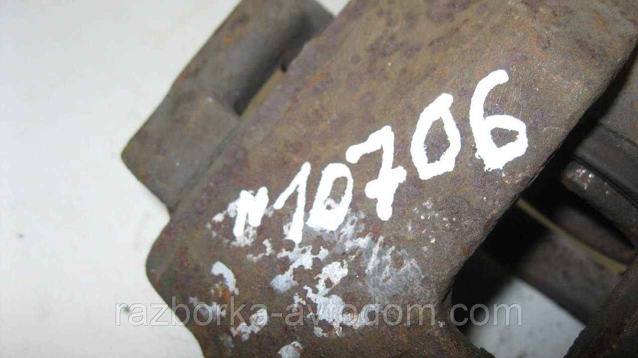 Суппорт передній правий BMW 3 E36 (1990-1995), E46 (2000-2005) OE:34111160352