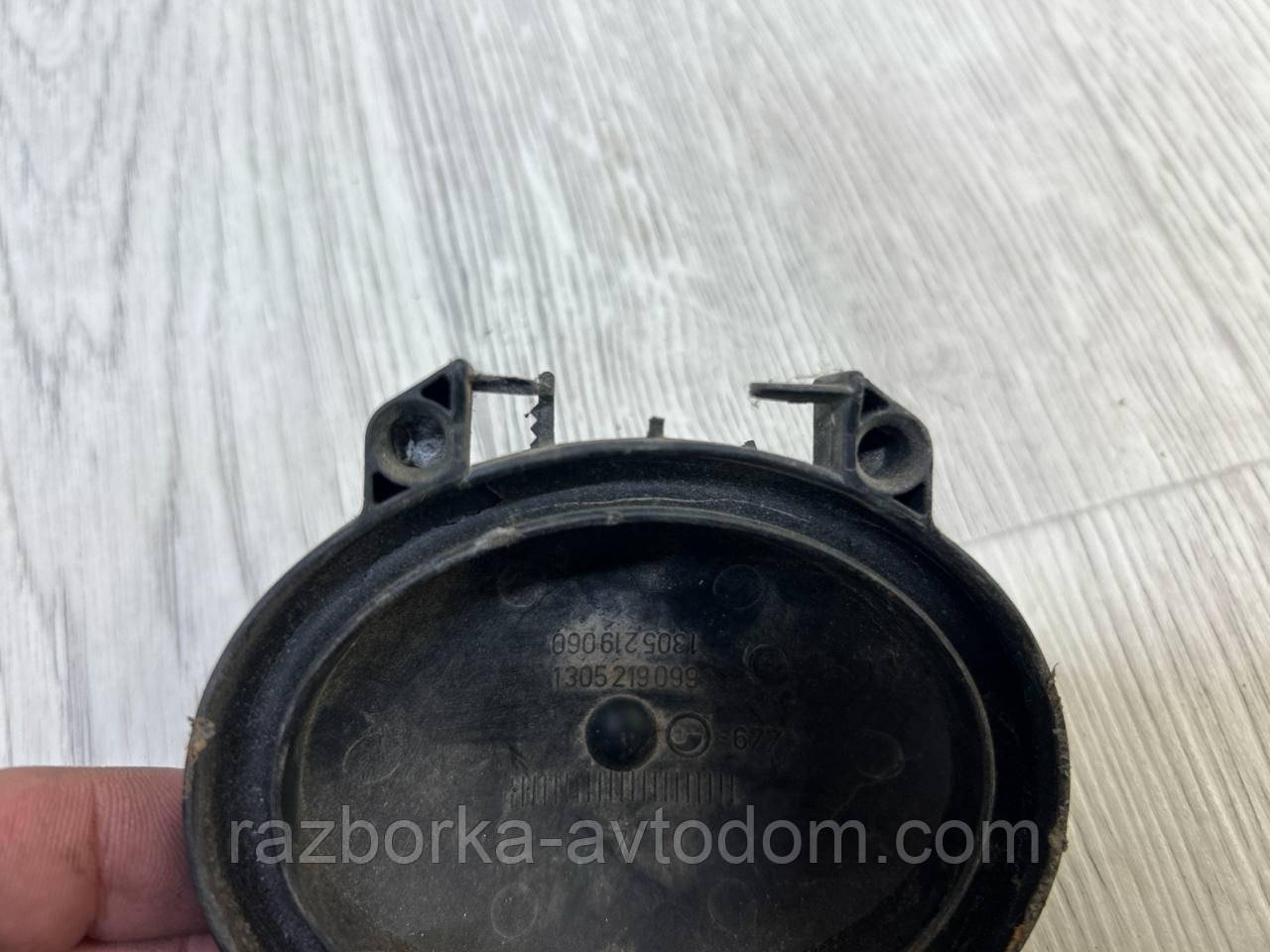 Кришка фари Mercedes A-CLASS W168 OE:1305219060 Дефект