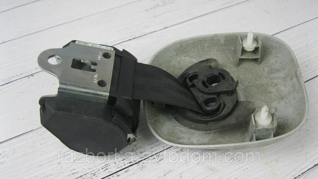 Ремінь безпеки задній середній VW Touran (2003-2010) OE:1T0857807D