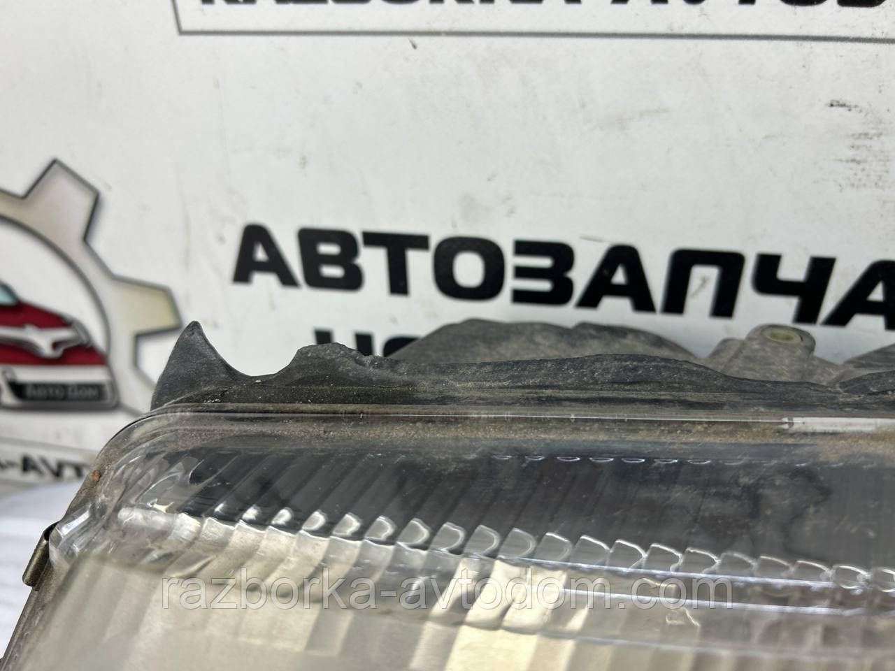 Фара ліва VW Passat B5 (96-00) OE:3B0941017L Дефект
