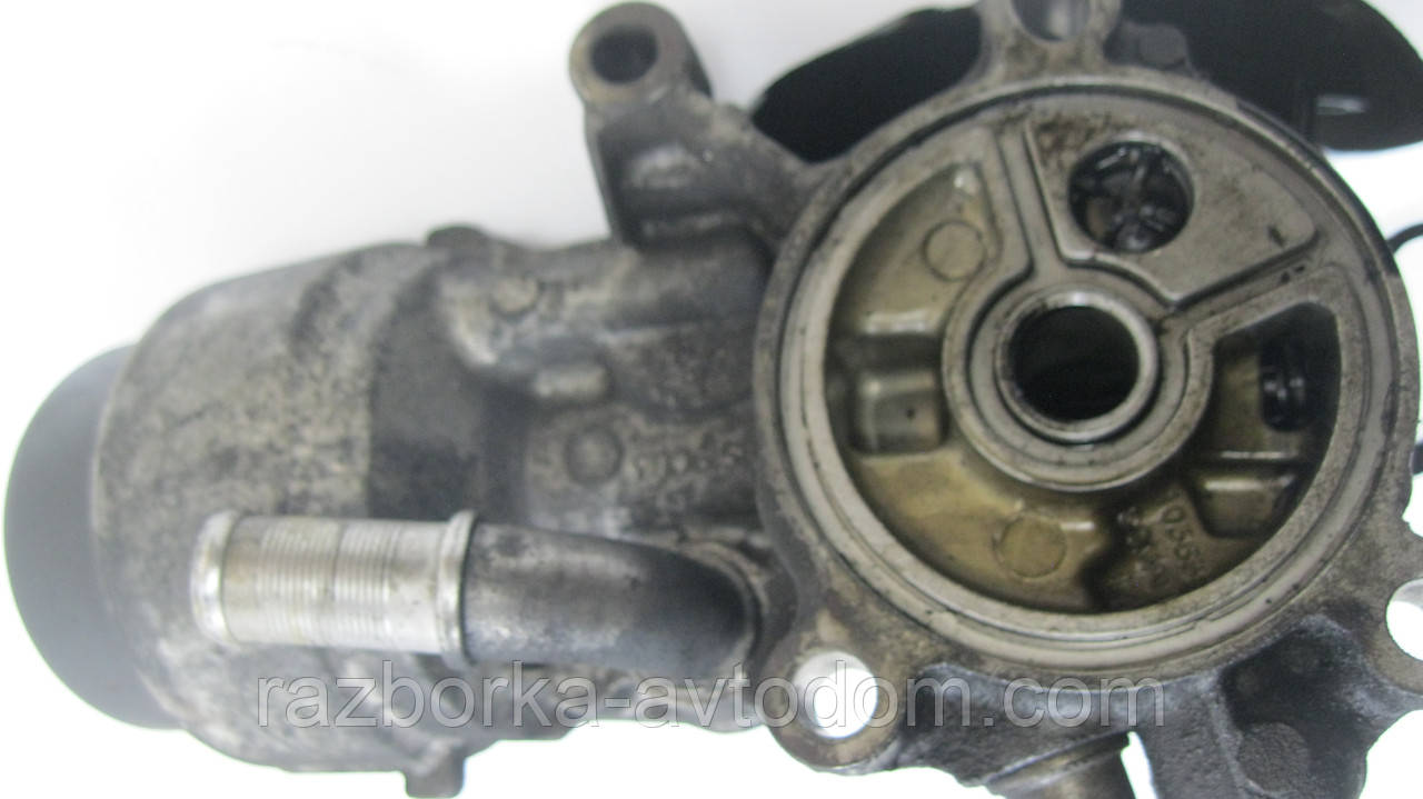 Корпус оливного фільтра Citroen C4 Picasso, Jumpy, Fiat Scudo, Peugeot Expert 2.0HDI OE:9685997780