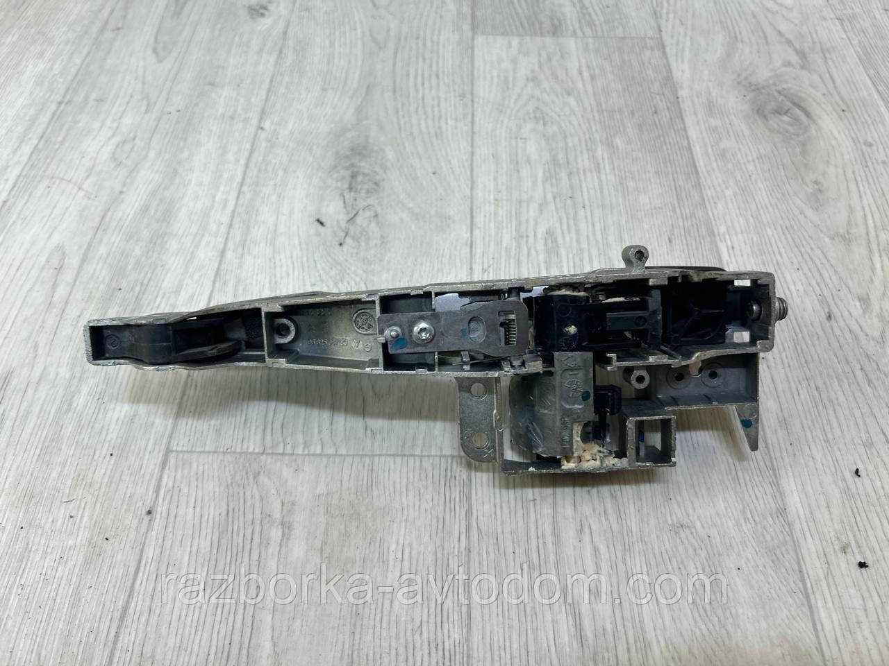 Ручка зовнішні двері задньої лівої PEUGEOT 407 SW (04-11) OE:9101ER, 910981