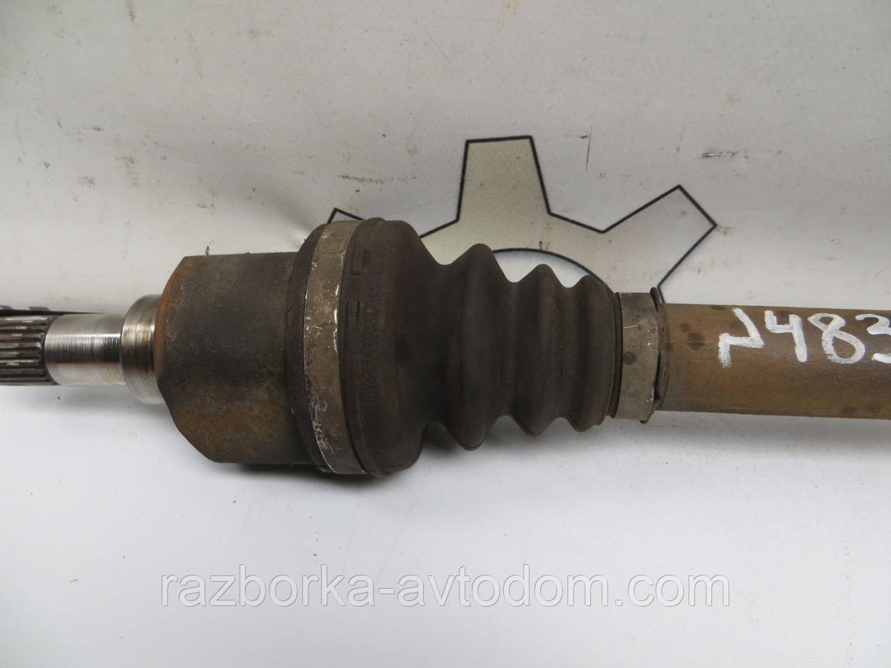 Напівось ліва Citroen Berlingo B9 (08-18) 1.6HDI 9660782780
