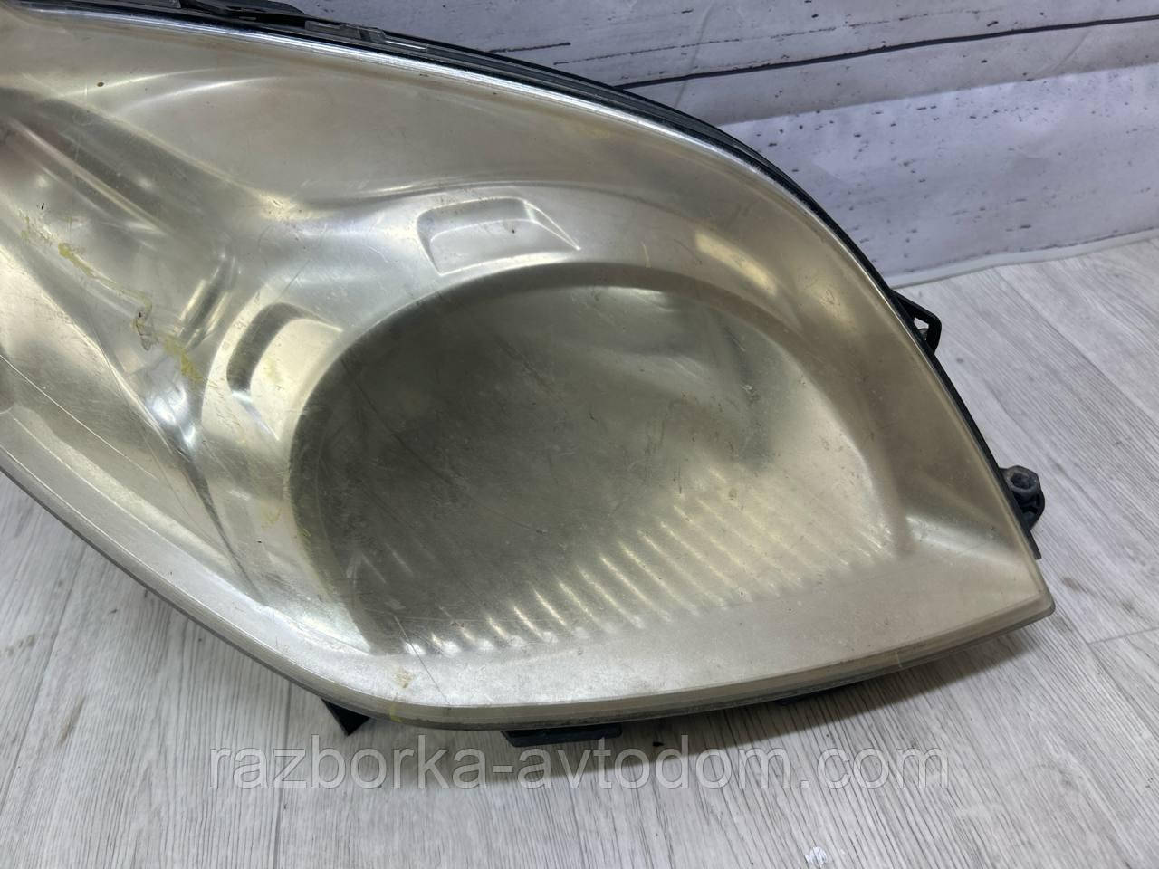 Фара передня права Fiat Fiorino (07-), QUBO (07-), Bipper (07-) Nemo (07-) OE:1353197080