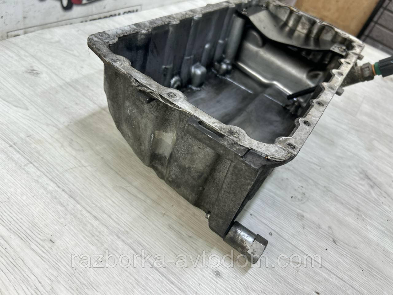 Піддон двигуна оливний 2.0HDI Peugeot 407 (04-11), 307, Fiat Scudo (07-) OE:9646254280