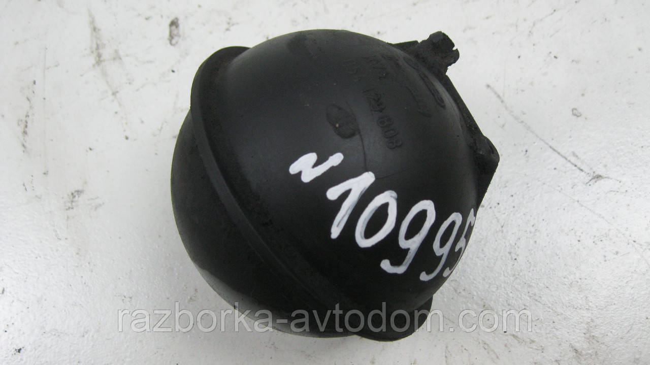 Бачок вакуумної системи VW Passat B5 (1997-2000) OE:054129808
