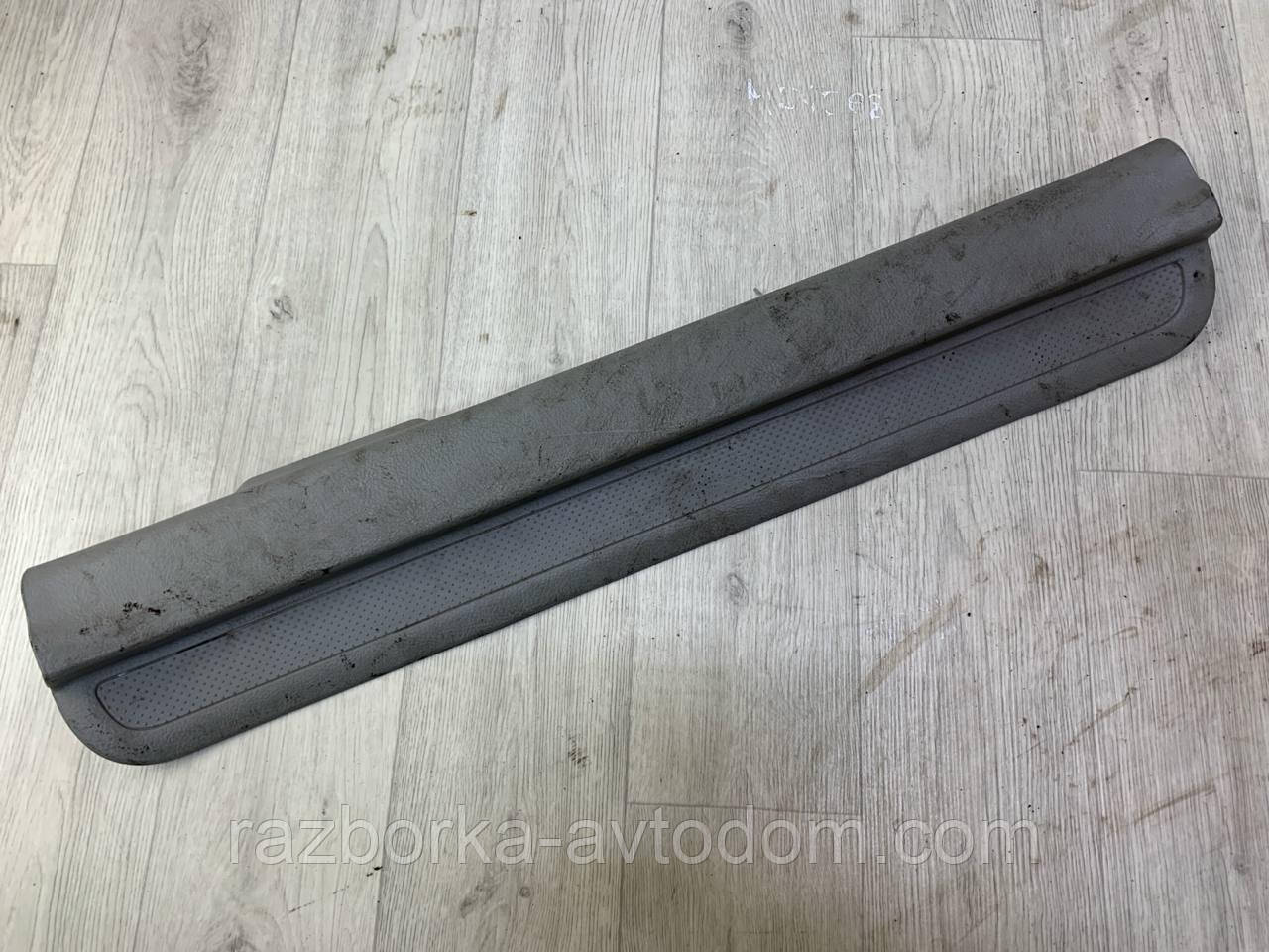 Обшивка накладка порога передня права Kia Cerato (2006-2009), OE:858812F000