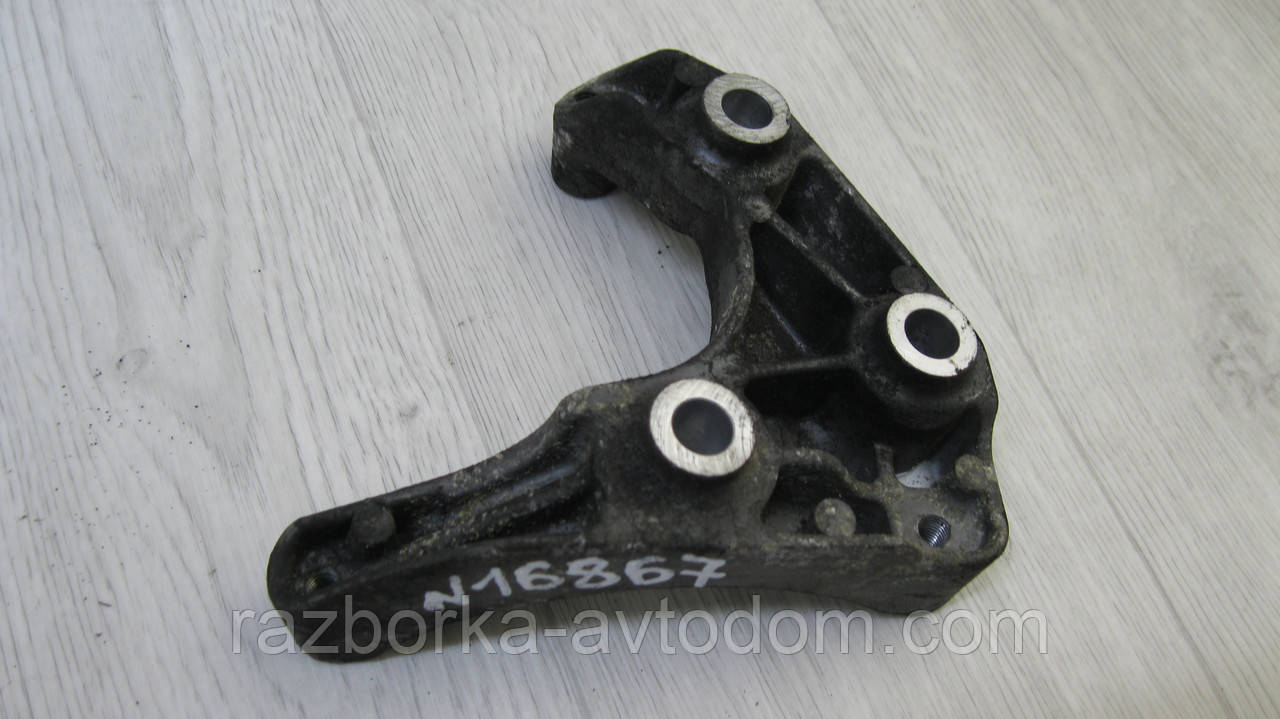Кронштейн/кріплення компресора кондиціонера Opel Zafira B (2005-2010) OE:98005539