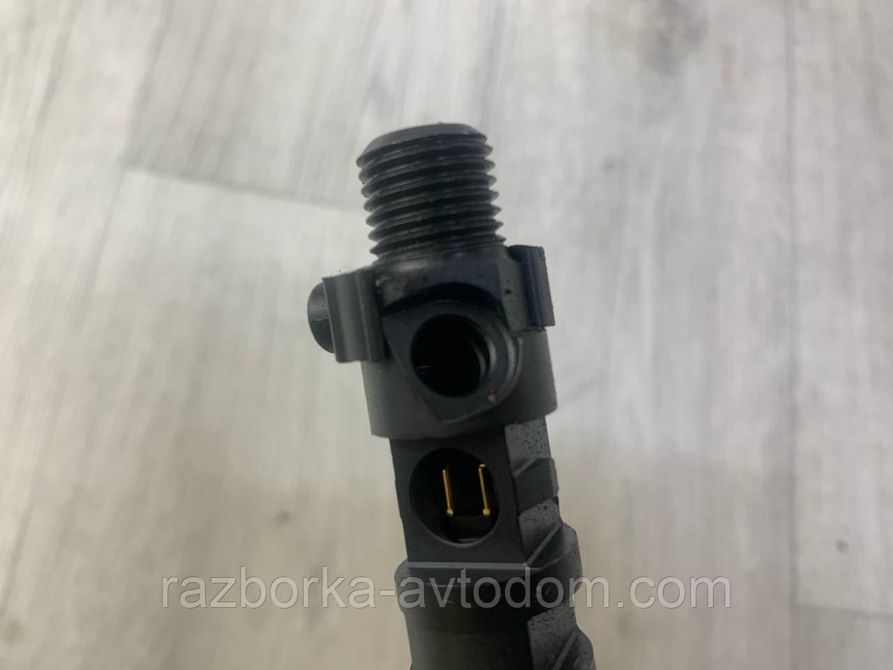 Форсунка дизель Delphi 2.0 TDCI Peugeot 407, 308, 508, 3008,  Ford  C-Max, Galaxy, Focus, Kuga OE: EMBR00101D  ,