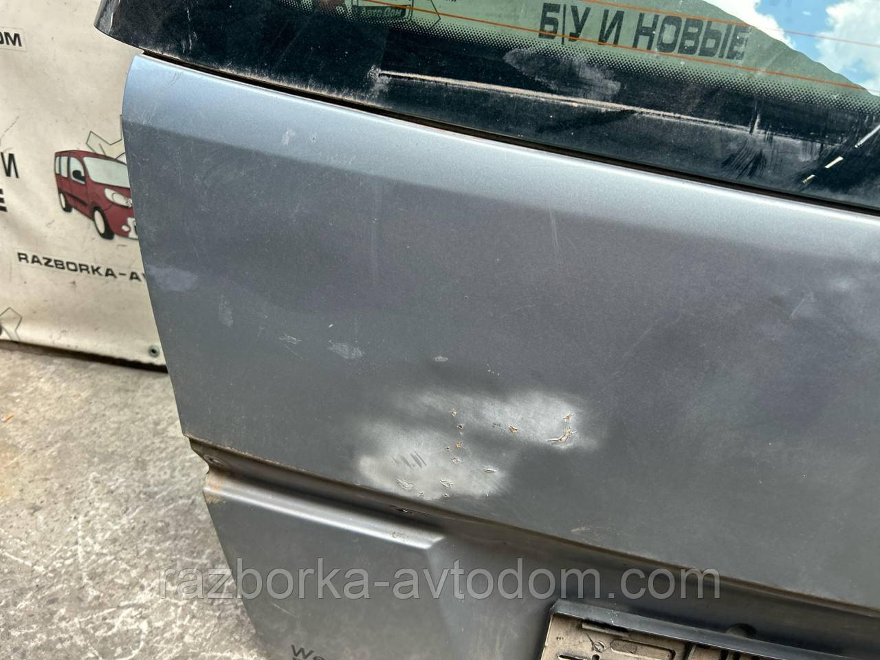 Кришка багажника Opel Zafira B (2005-2010) OE:93185632 Дефект!