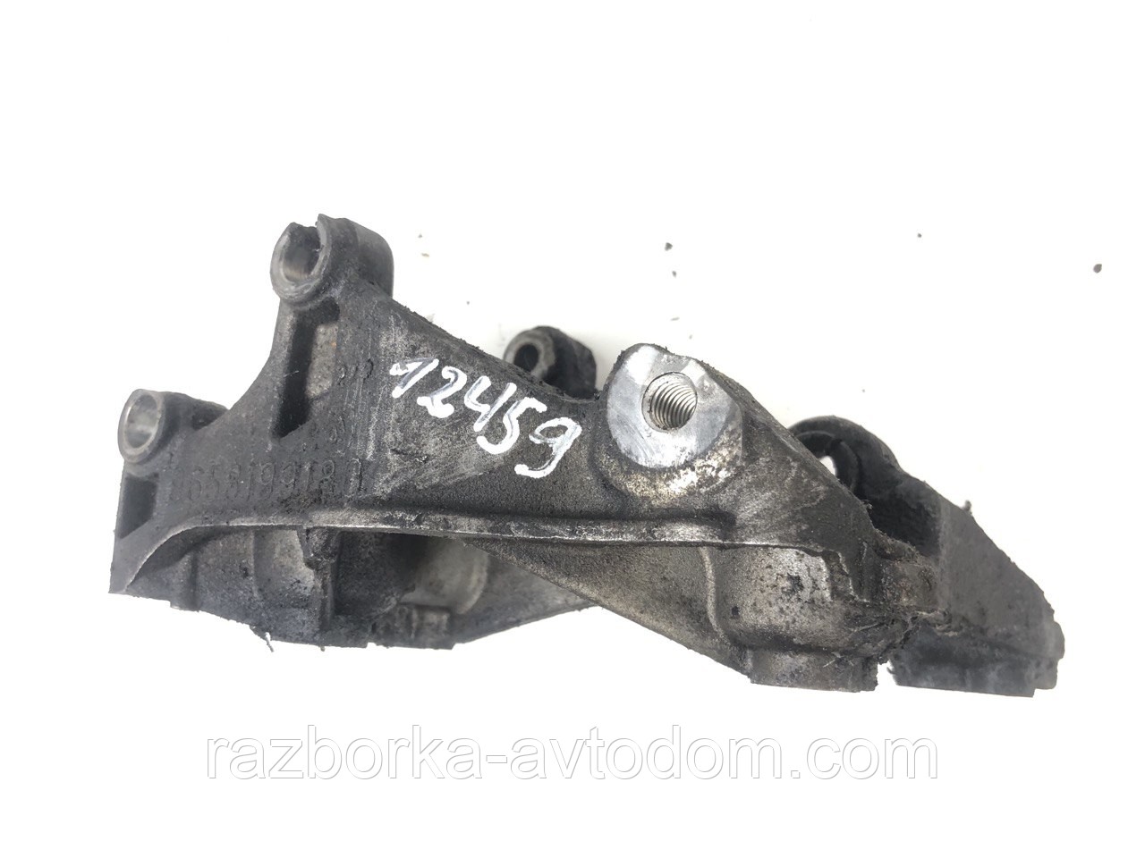 Кронштейн генератора Citroen Berlingo (08-18)