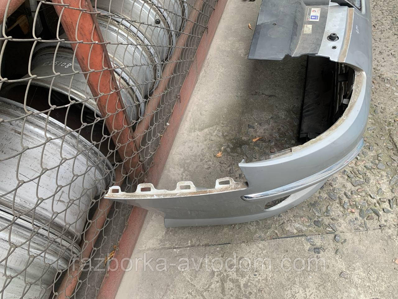 Бампер передній Peugeot 407 SW (04-11) OE: 964464437, 7401RA (фарба EZR) ДЕФЕКТ