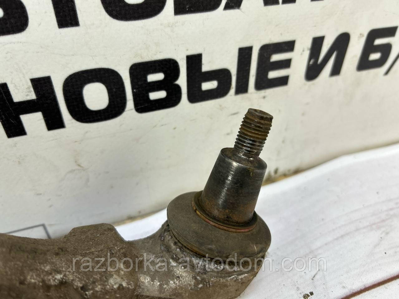 Важіль передній нижній правий/лівий (ДЕФЕКТ) VW Passat B5 (97-05), Skoda SuperB 1, Audi A4, A6 OE: 4D0407151P