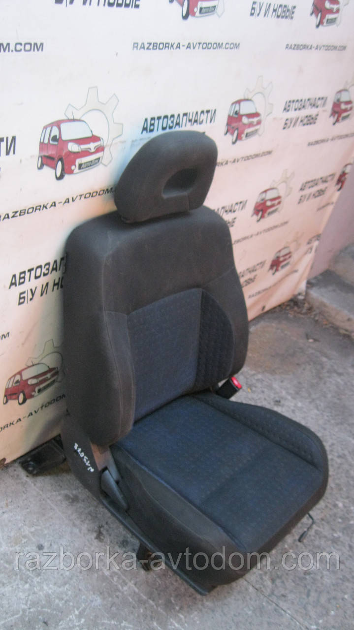 Сидіння переднє пасажирське Nissan X-Trail T30 (2001-2007) OE:870008H701