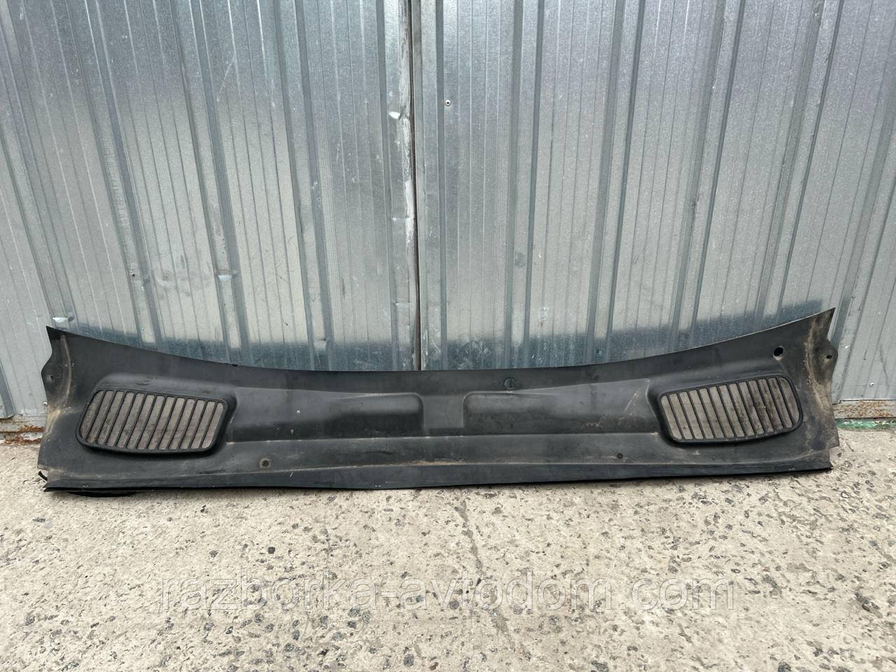 Водосток/пластик лобового скла (жабо) Ford Mondeo MK4 (07-10) OE:7s71a02216ak