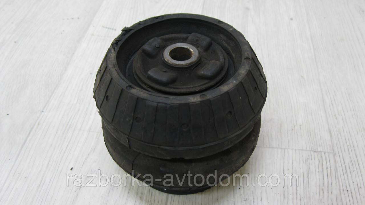 Подушка/пора амортизатора переднього Mercedes Vito W638 (1996-2003) OE: A6383230420