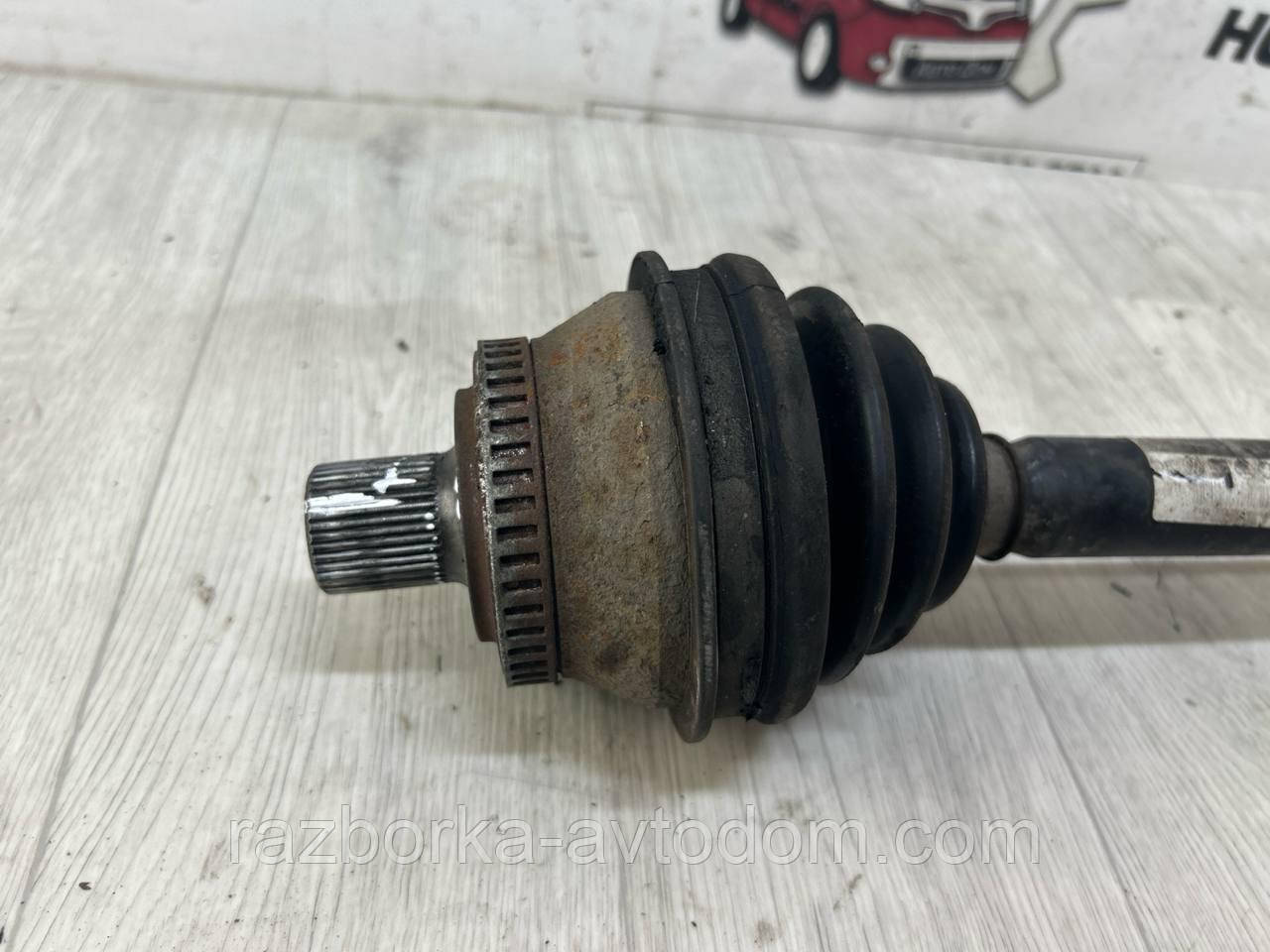 Напівось передня ліва (привод) 1,9TDI, 2,0TD Skoda Superb (02-08), VW Passat B5, Audi A4 B5 OE:3u0407271 (38 шліц)