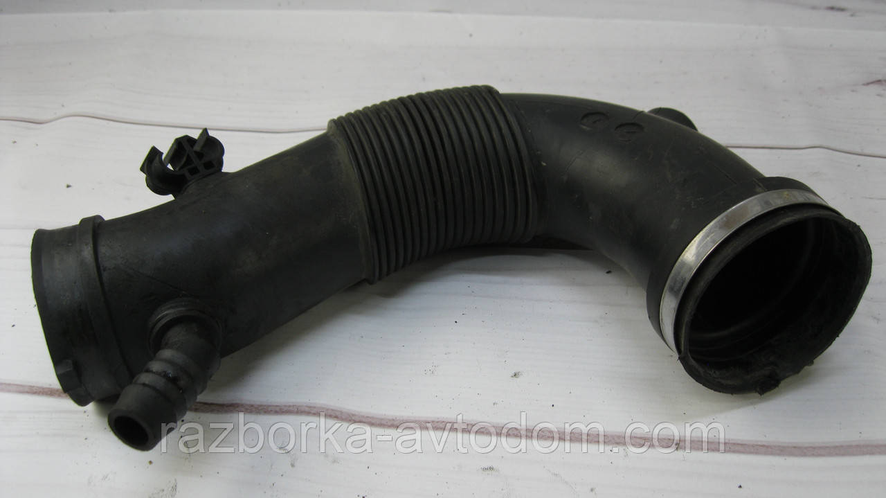 Патрубок повітряний Opel Astra G (1998-2009) 1.6i OE:24401700 фото 2