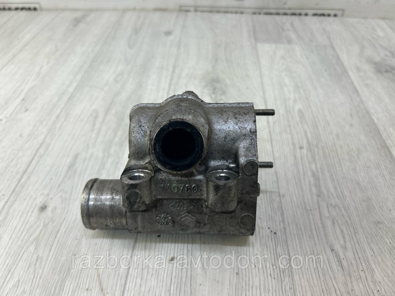 Корпус клапана EGR (тримач) 1.5DCI Renault Megane 2 (03-09) OE:8200255366