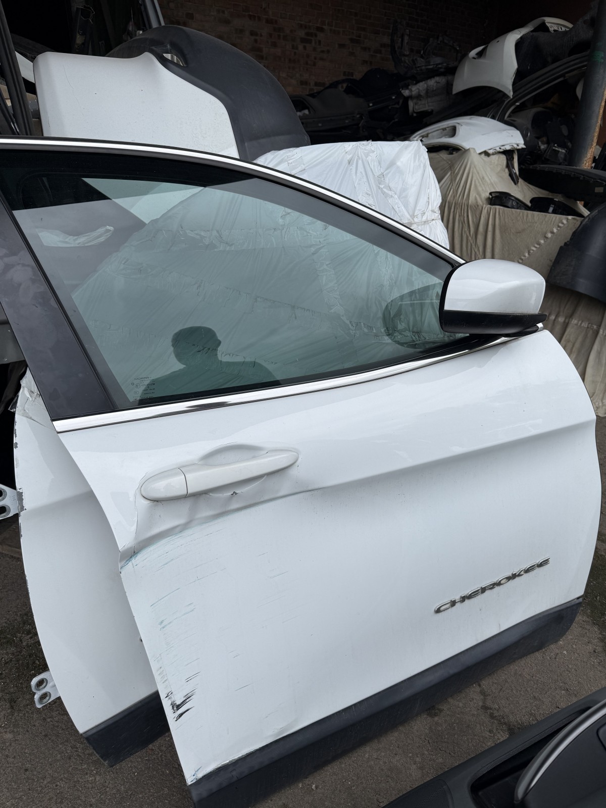 Двері Jeep Cherokee KL фото 2