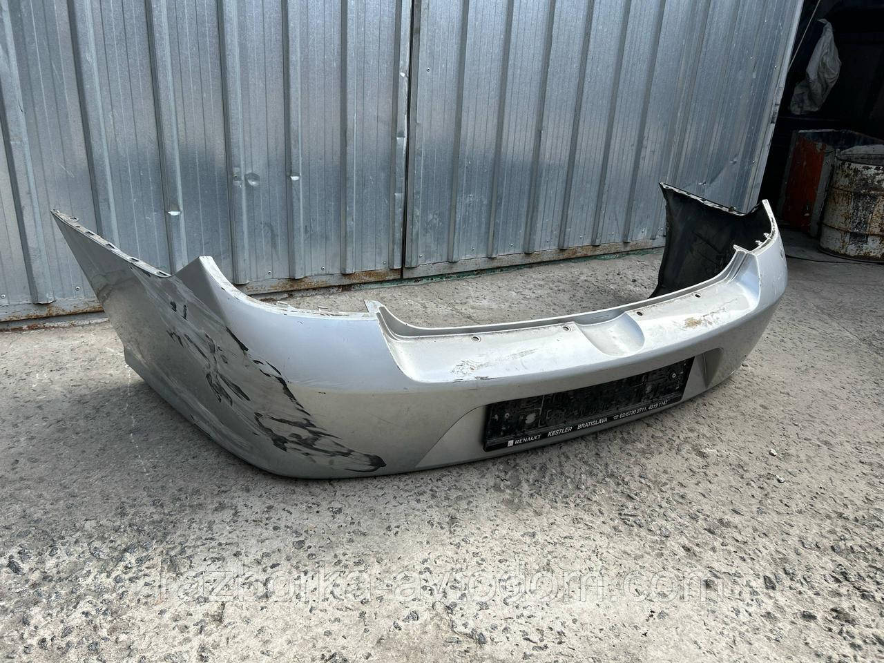 Бампер задній Renault SYMBOL 2 (08-12) OE:8200699812 ДЕФЕКТ