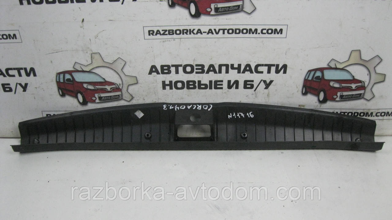 Накладка пластик порога багажника Opel Corsa C (2000-2012) OE:09115220