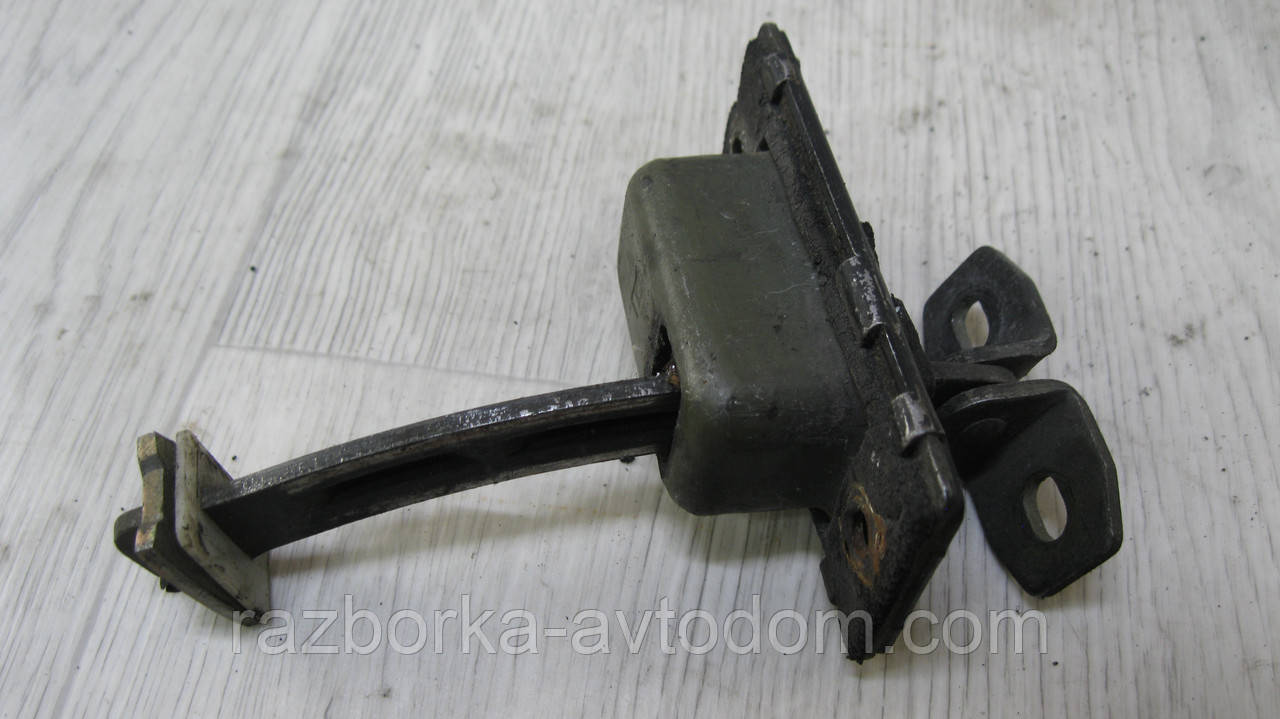 Обмежувач передніх правих дверей Mercedes Vito W638 (1996-2003) A6387200316, 6387200316