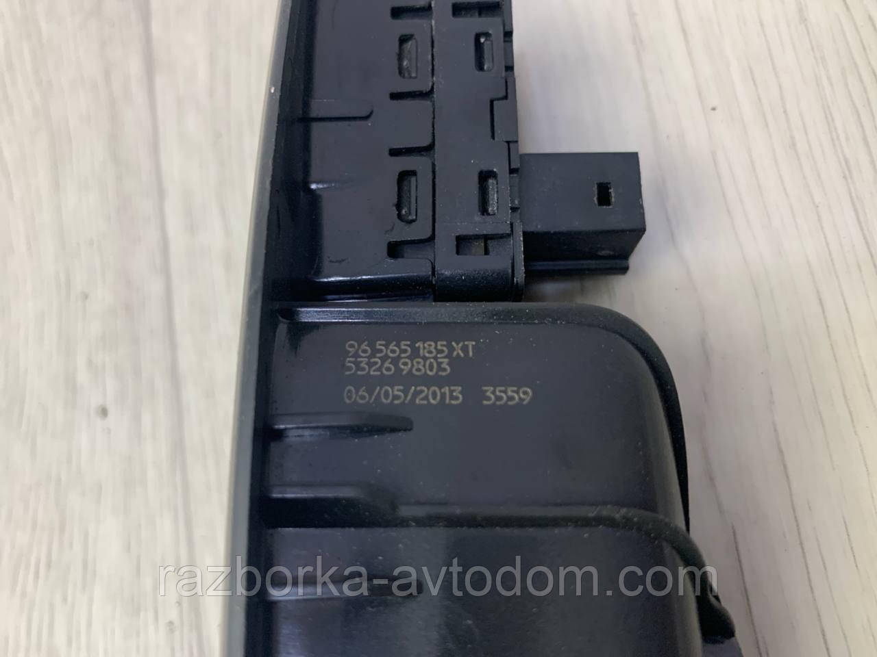Кнопка склопідіймача задня ліва Peugeot 308 (07-13) OE:53269803,96565185XT фото 2